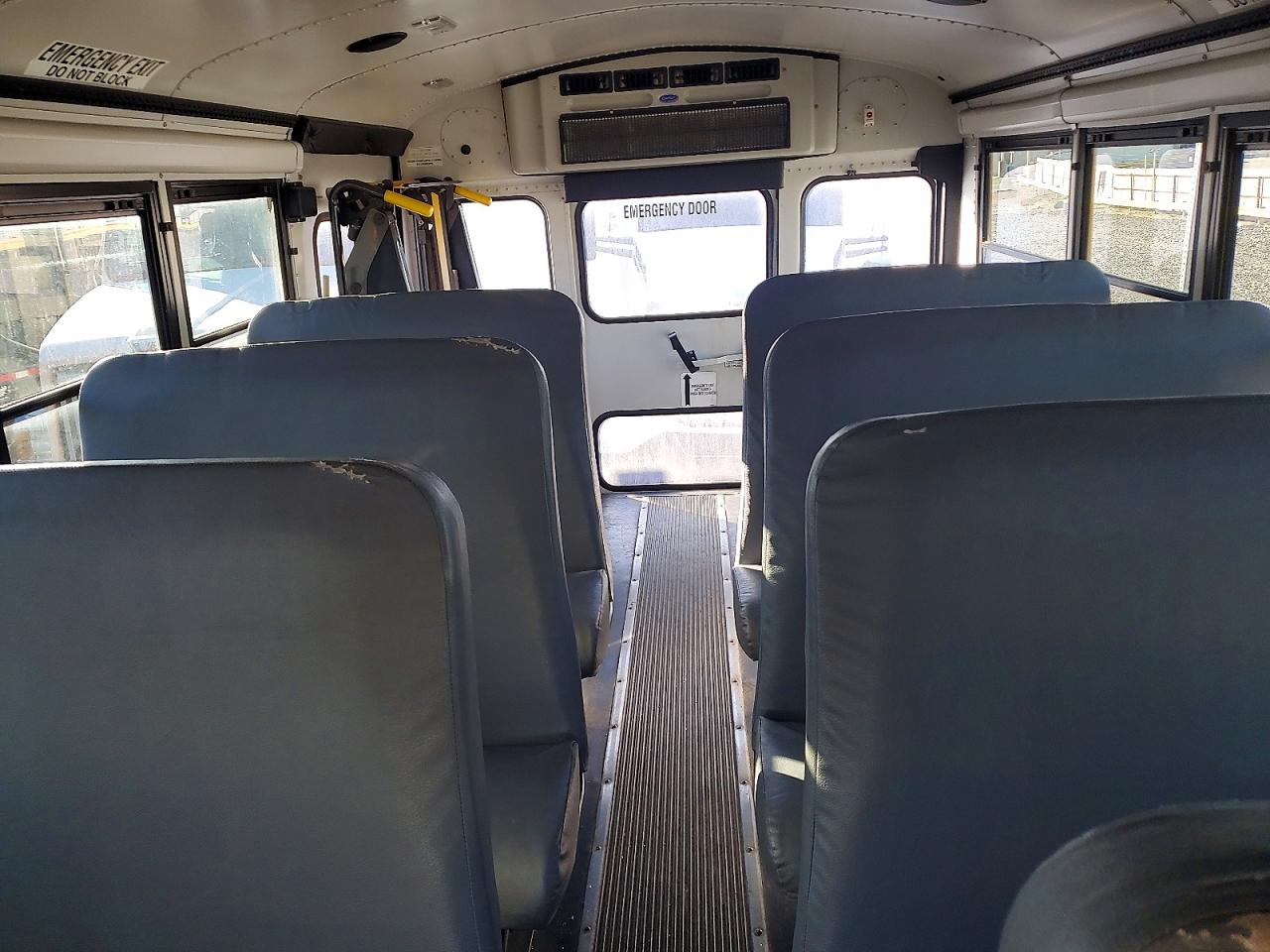 2010 CHEV EXPRESS