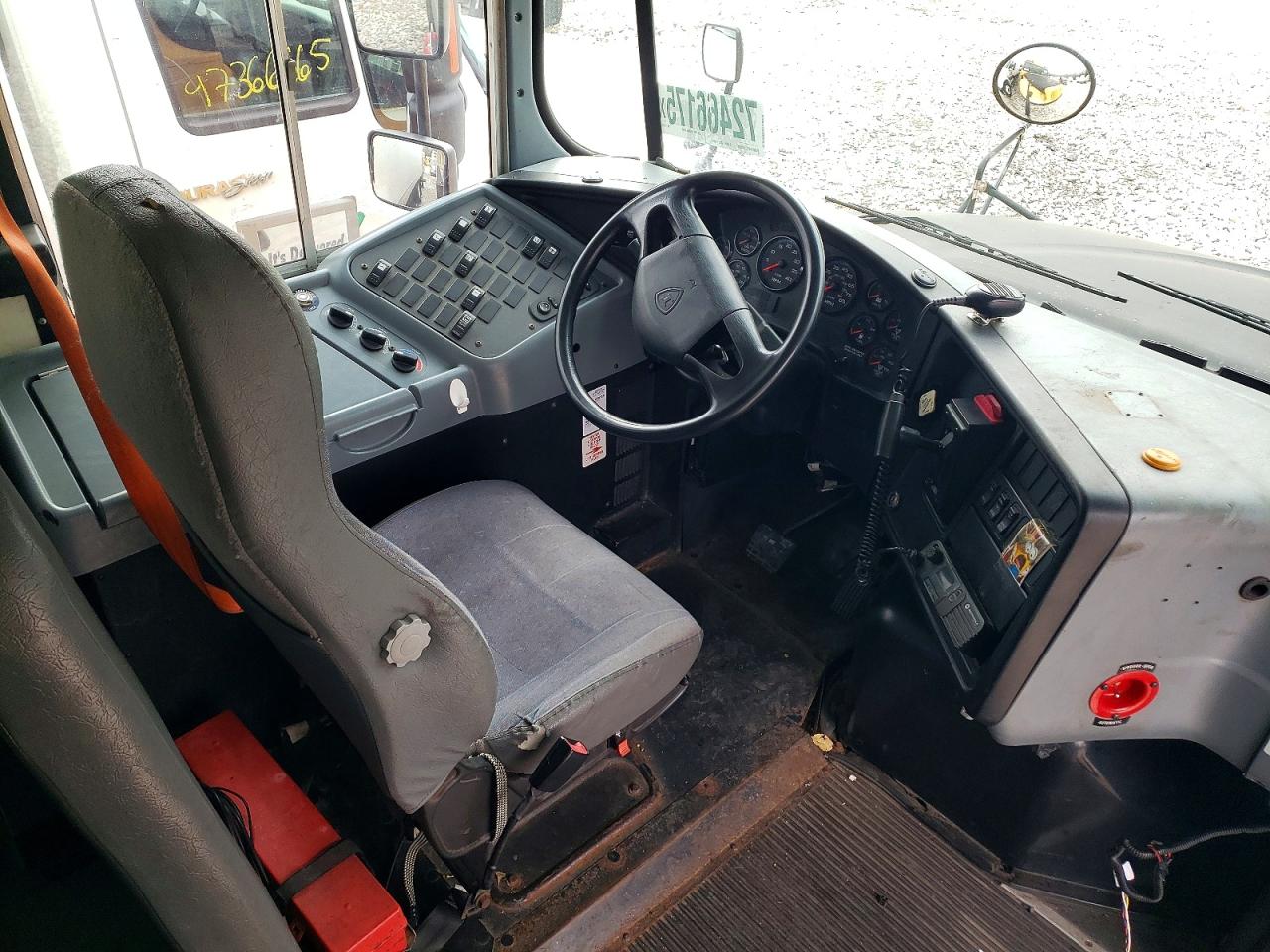 2014 IC CORPORATION CE SERIES