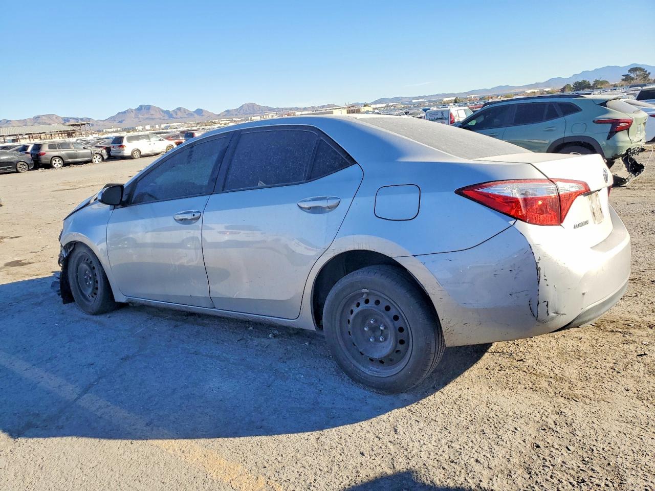 2016 TOYOTA COROLLA