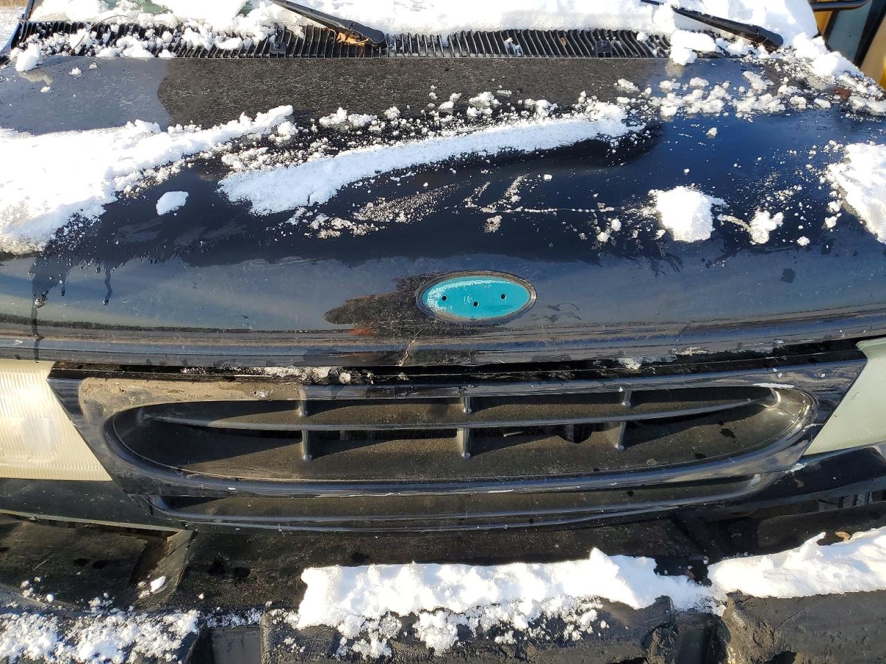 2002 FORD MINOTOUR E