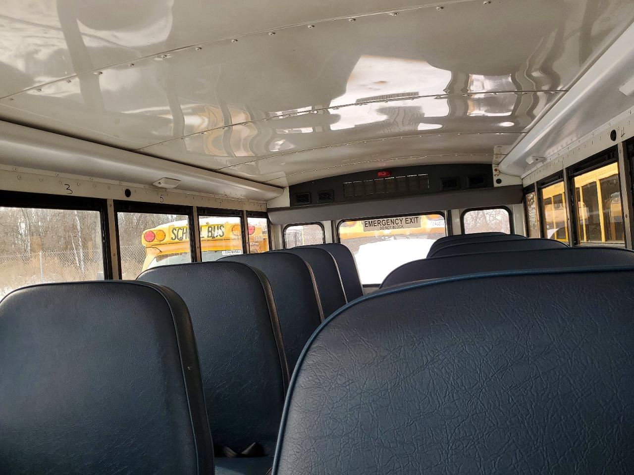 2009 CHEV EXPRESS