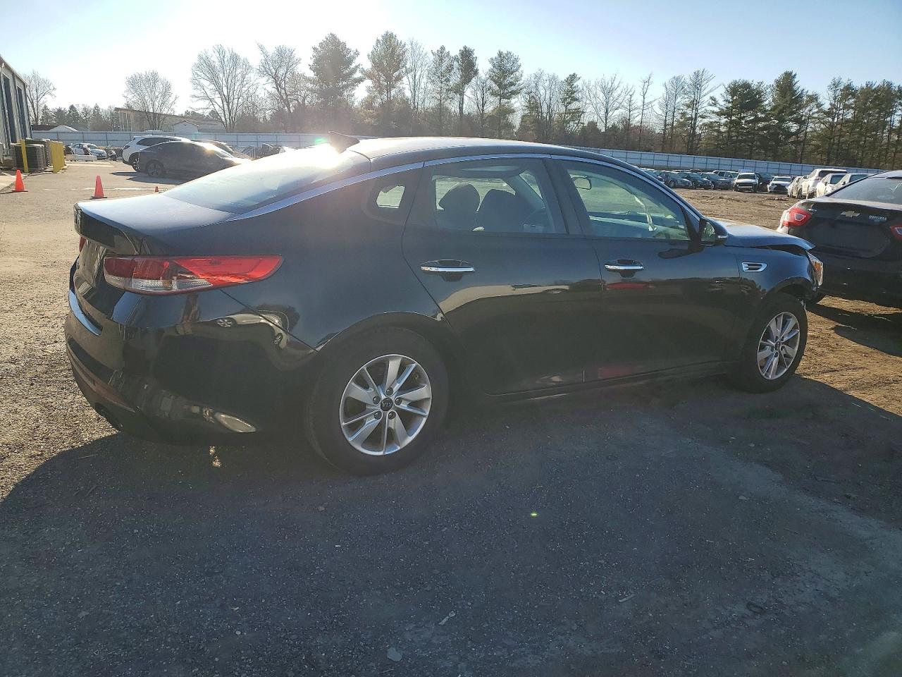 2017 KIA OPTIMA
