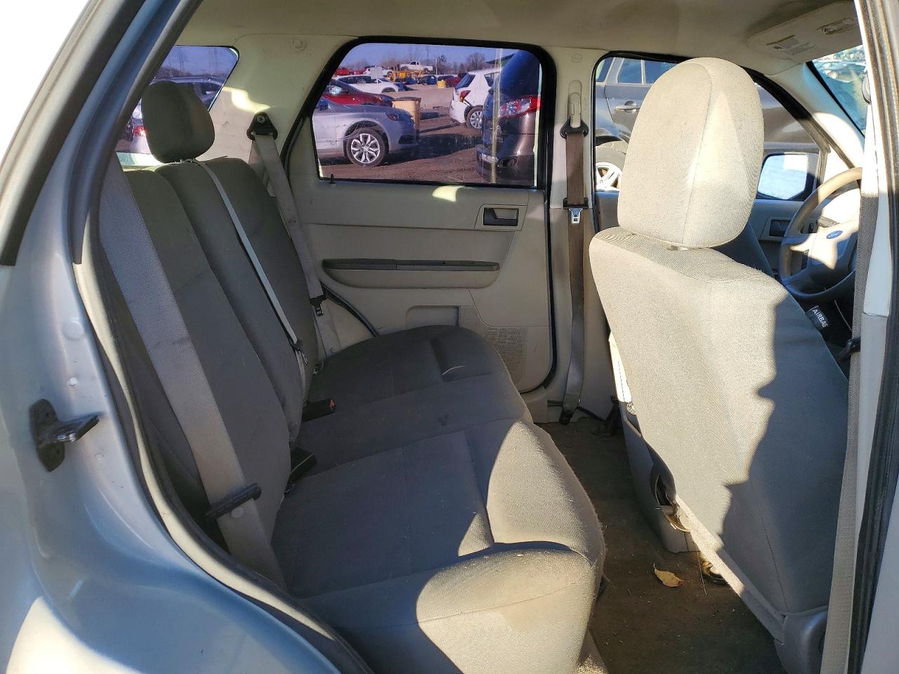 2009 FORD ESCAPE