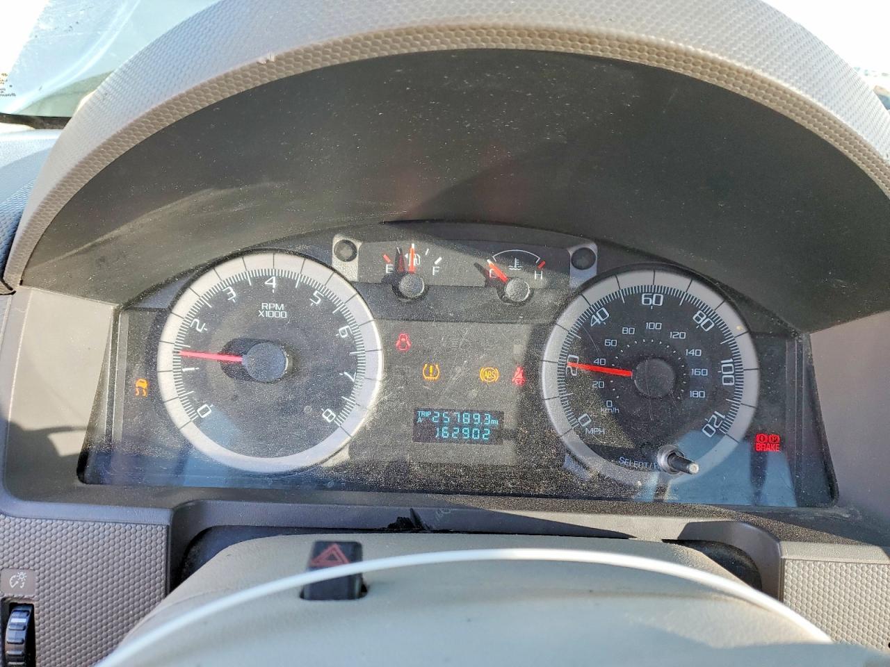 2009 FORD ESCAPE