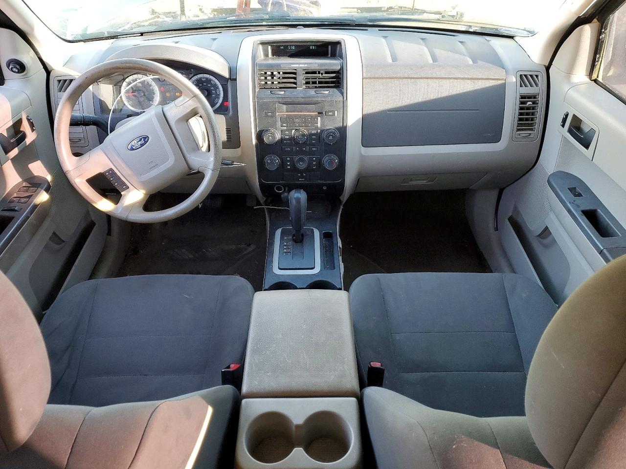 2009 FORD ESCAPE