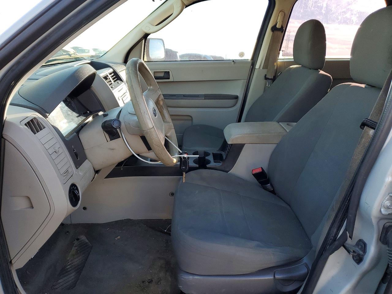 2009 FORD ESCAPE