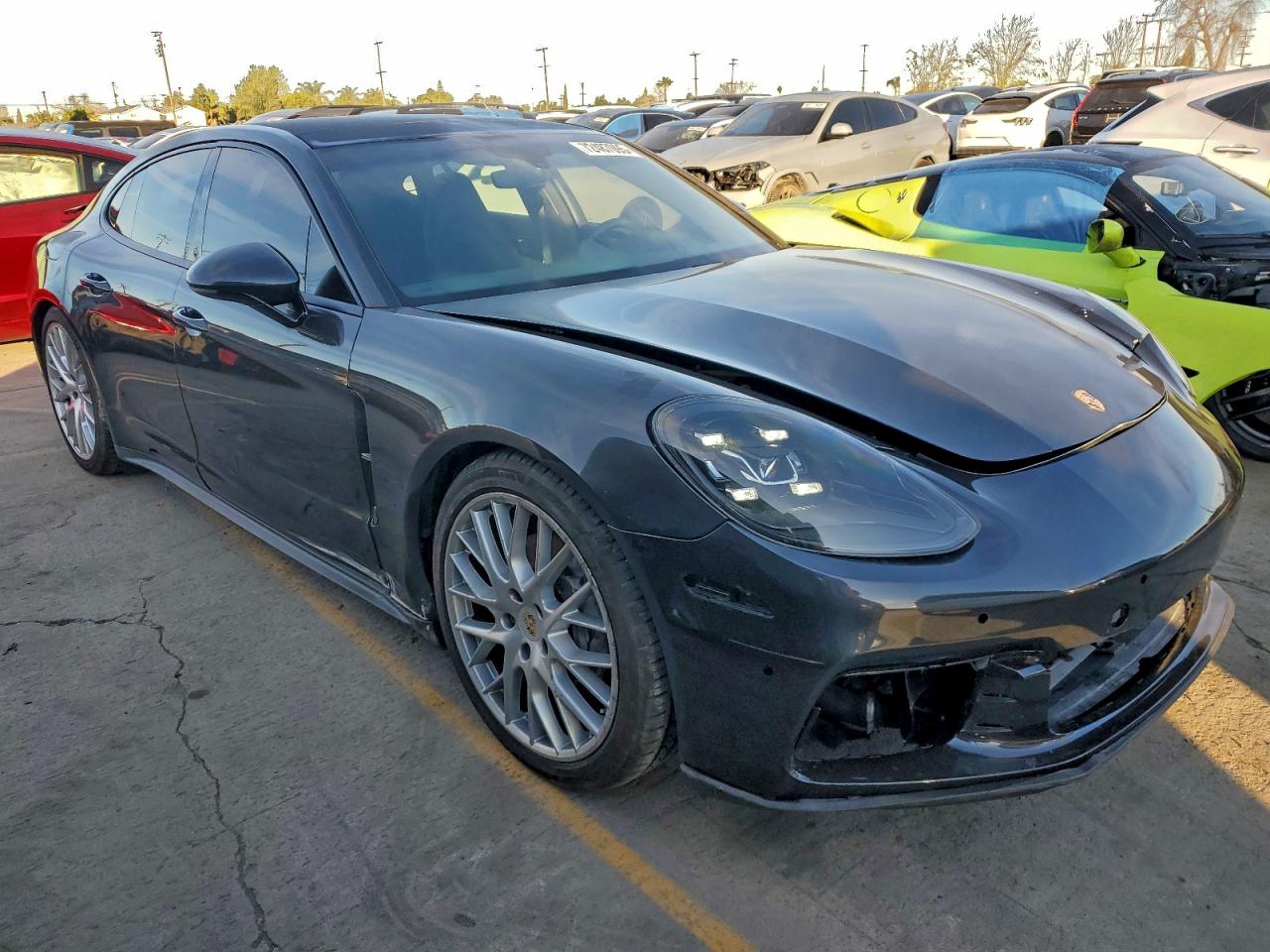 2017 PORSCHE PANAMERA