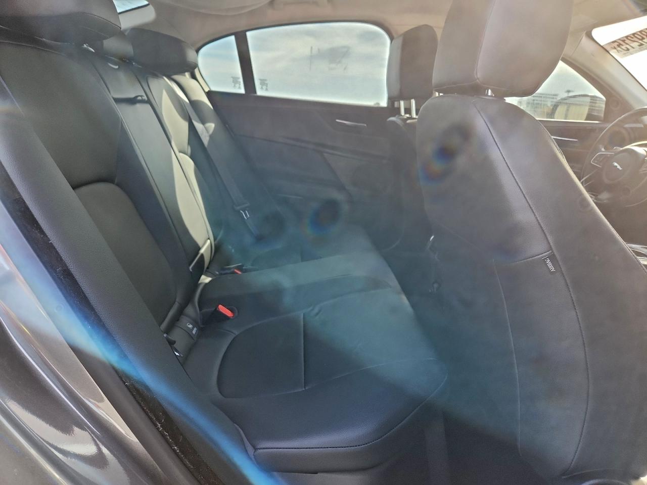 2017 JAGUAR XE