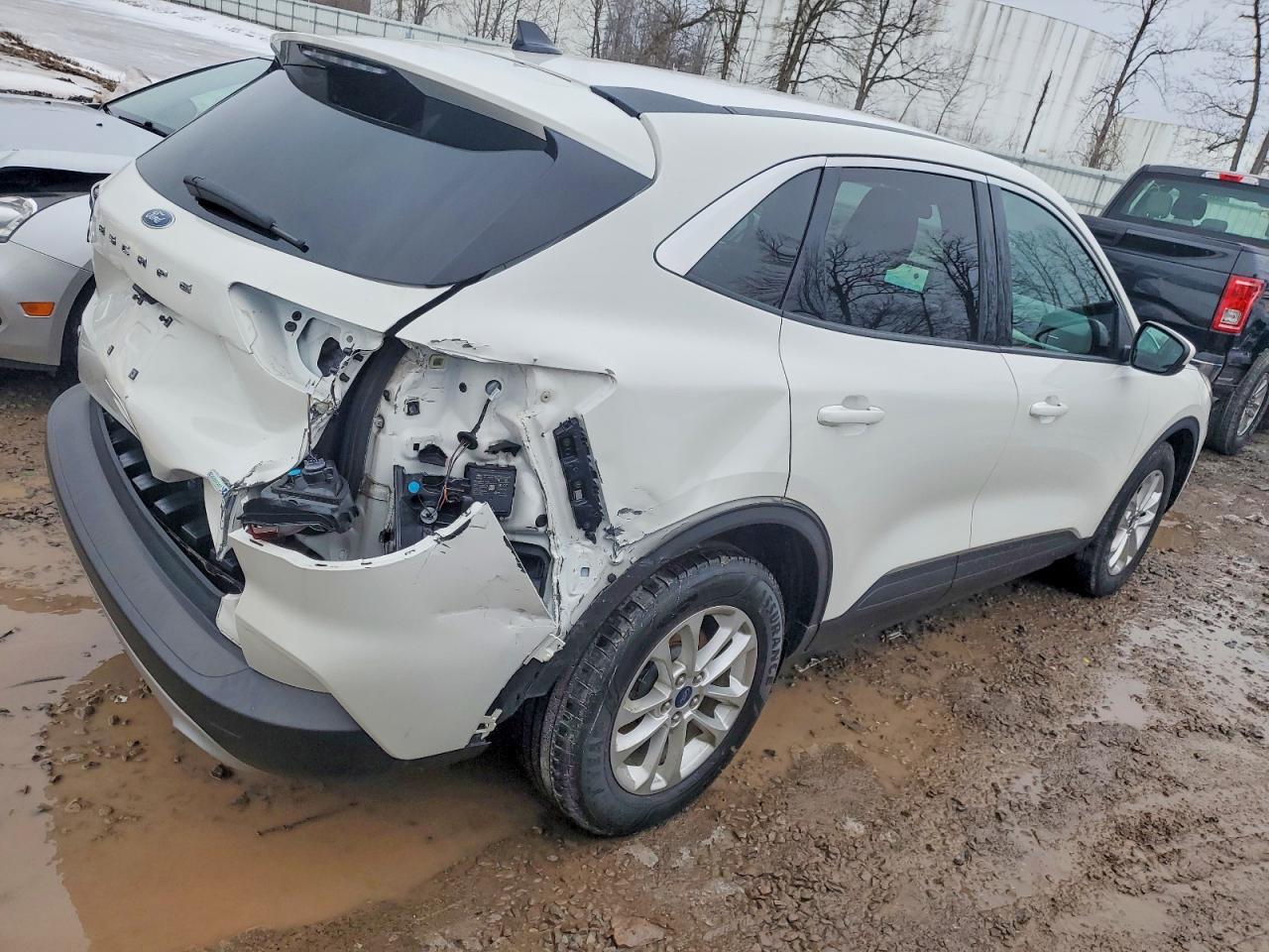2020 FORD ESCAPE
