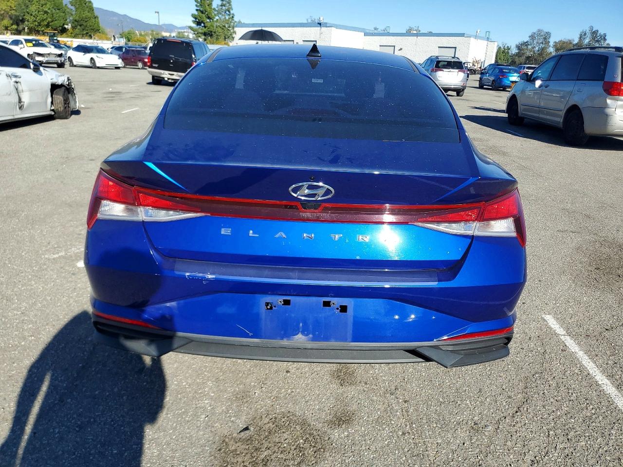 2022 HYUNDAI ELANTRA