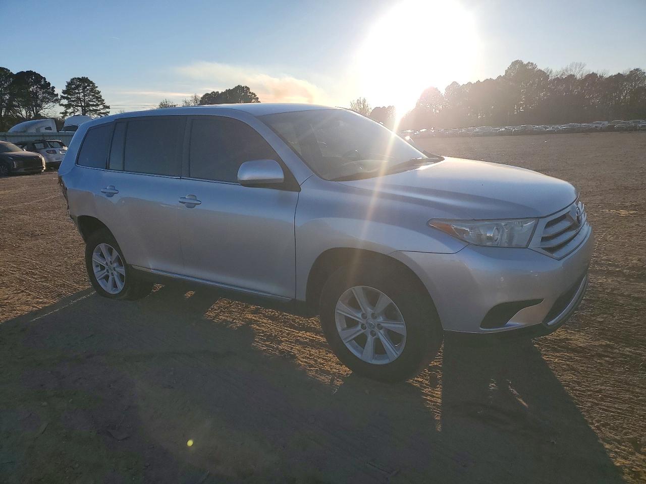 2013 TOYOTA HIGHLANDER