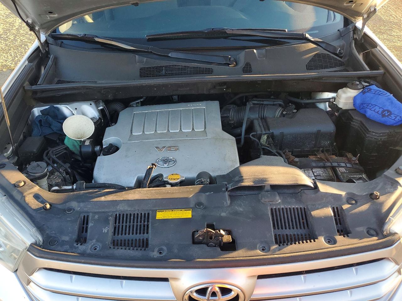 2013 TOYOTA HIGHLANDER