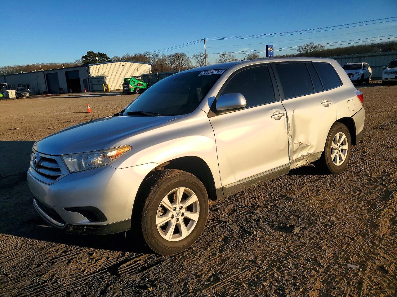 2013 TOYOTA HIGHLANDER