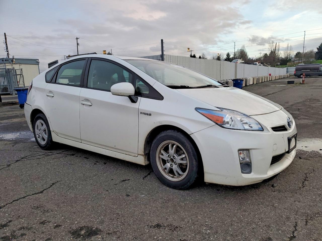 2011 TOYOTA PRIUS