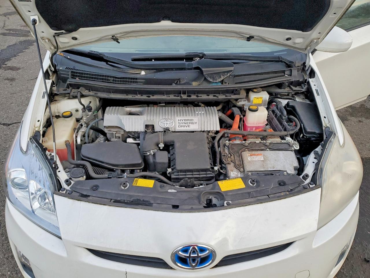 2011 TOYOTA PRIUS