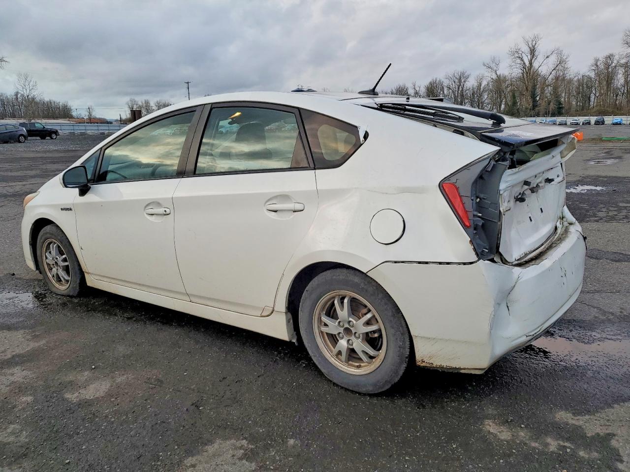 2011 TOYOTA PRIUS