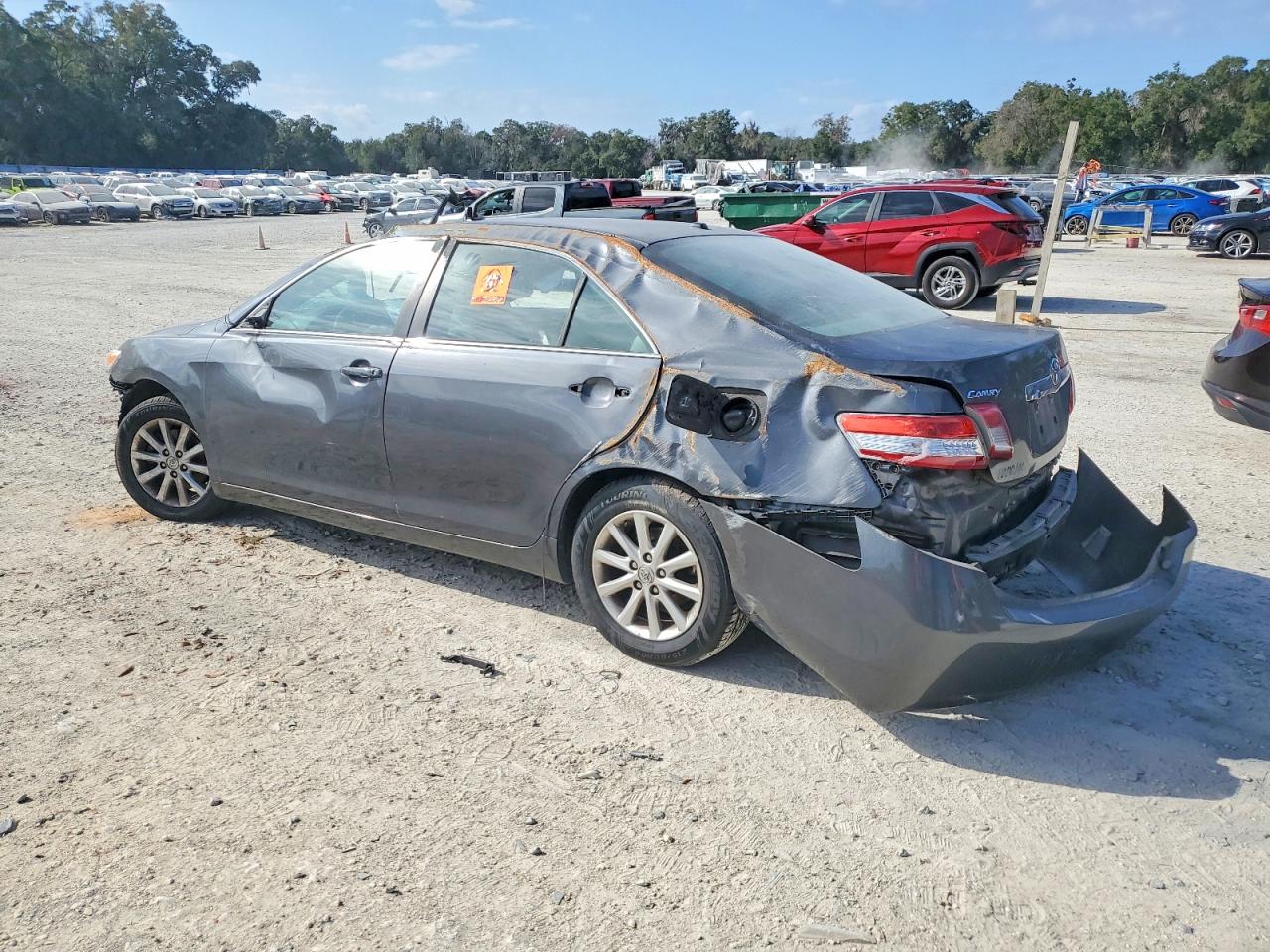 2011 TOYOTA CAMRY