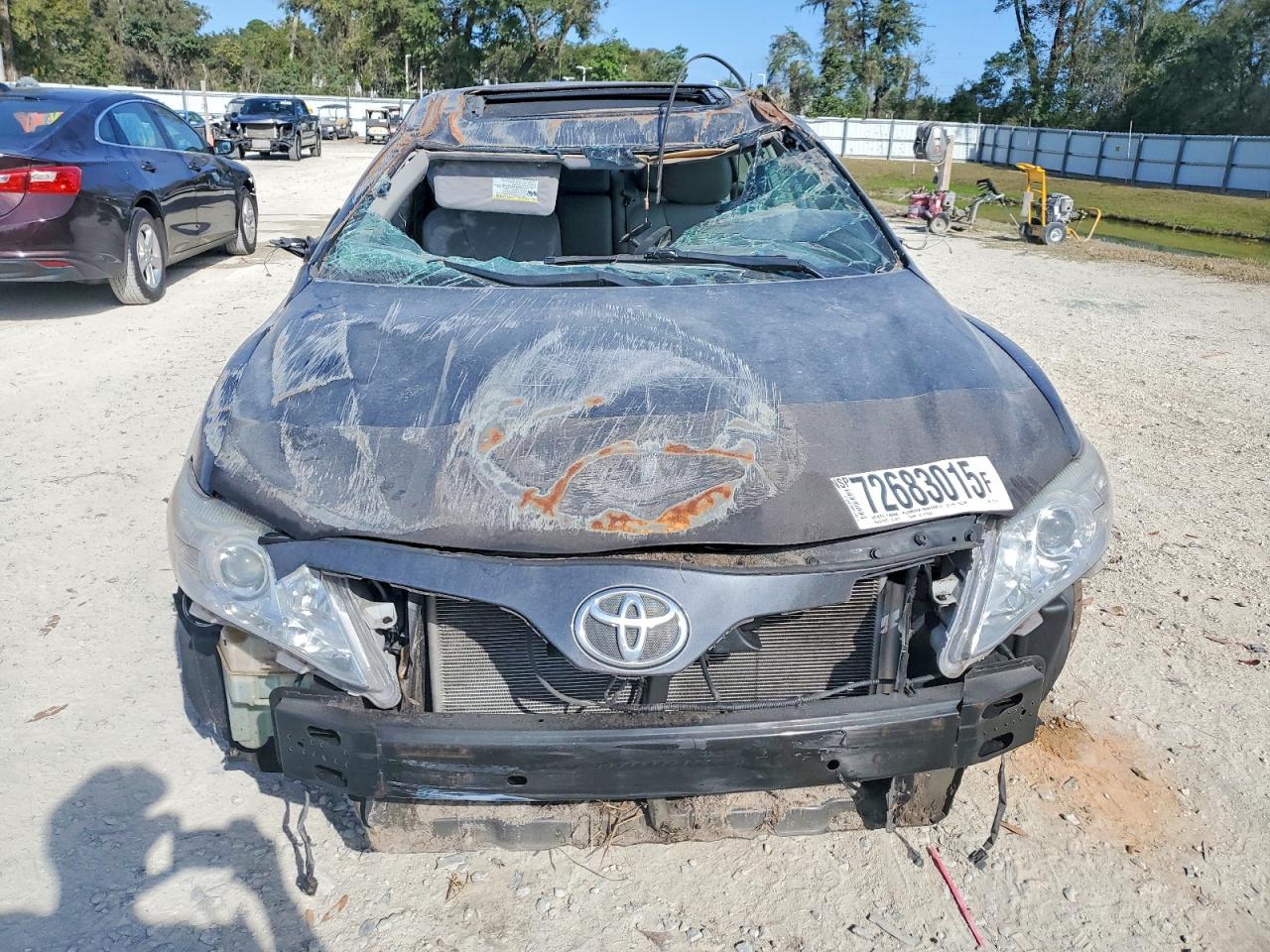 2011 TOYOTA CAMRY