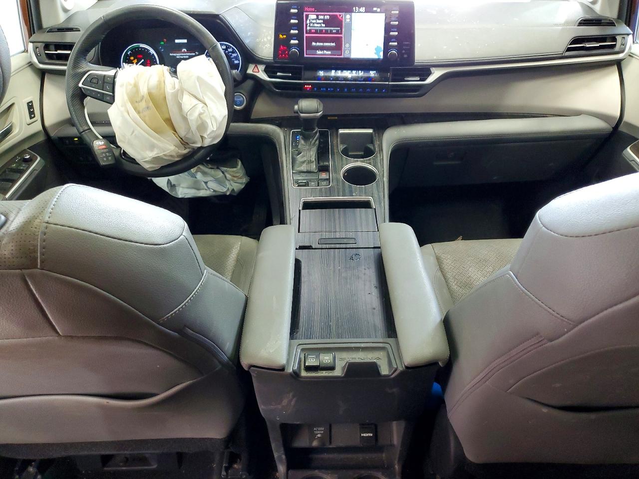 2022 TOYOTA SIENNA