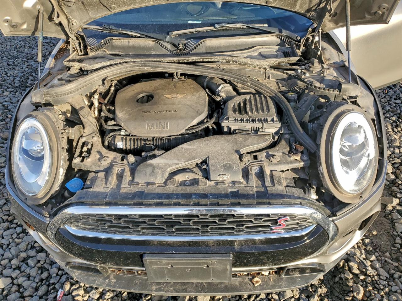 2018 MINI COOPER
