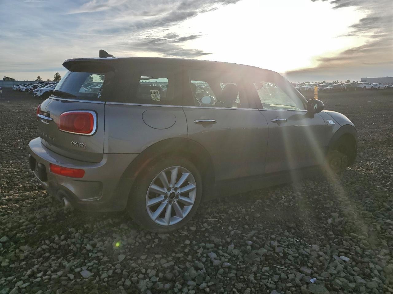2018 MINI COOPER