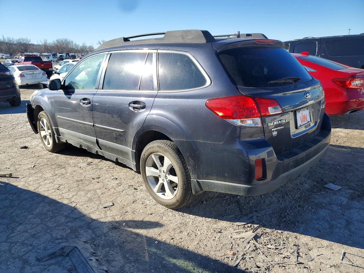 2013 SUBARU OUTBACK