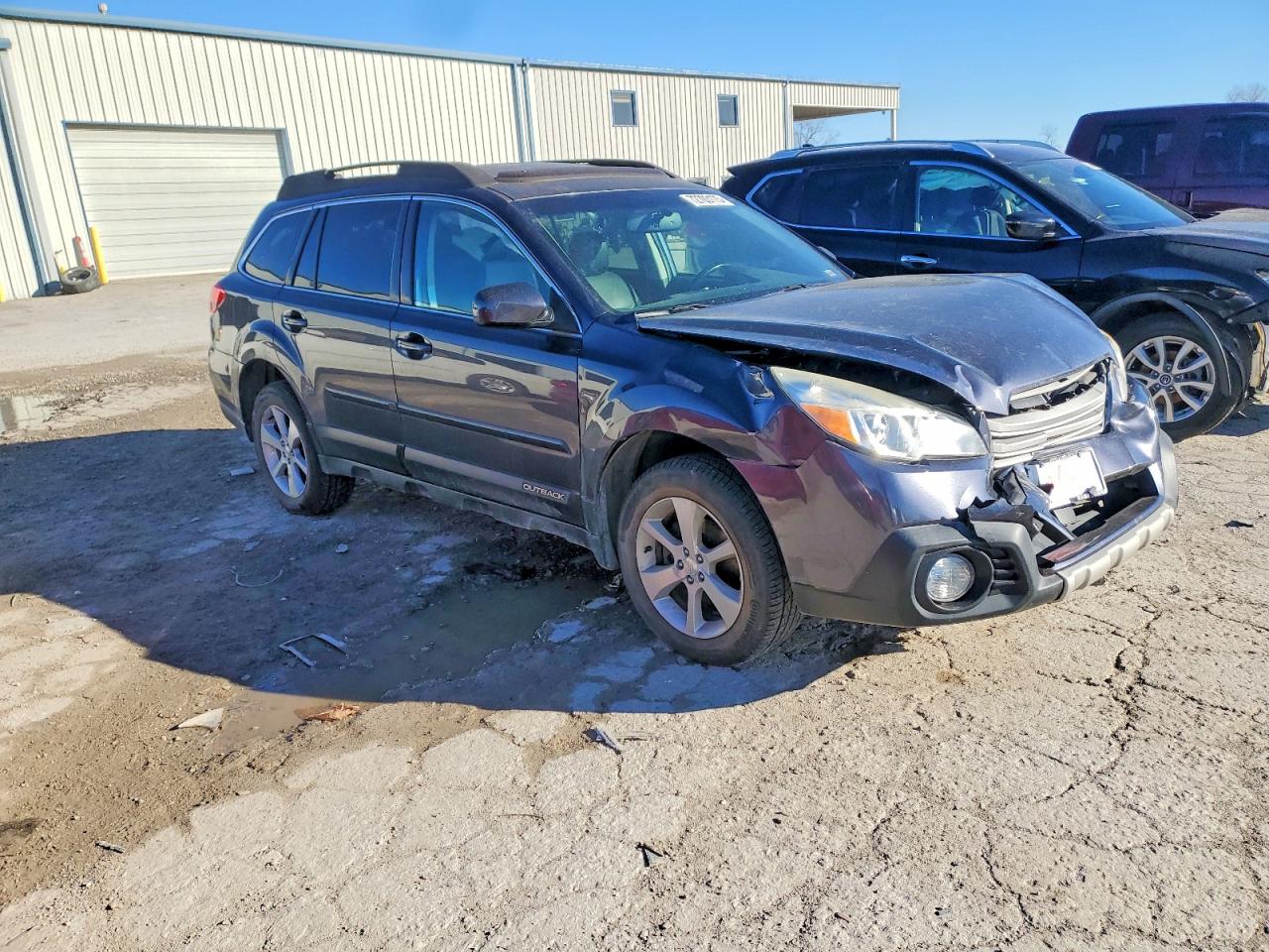 2013 SUBARU OUTBACK