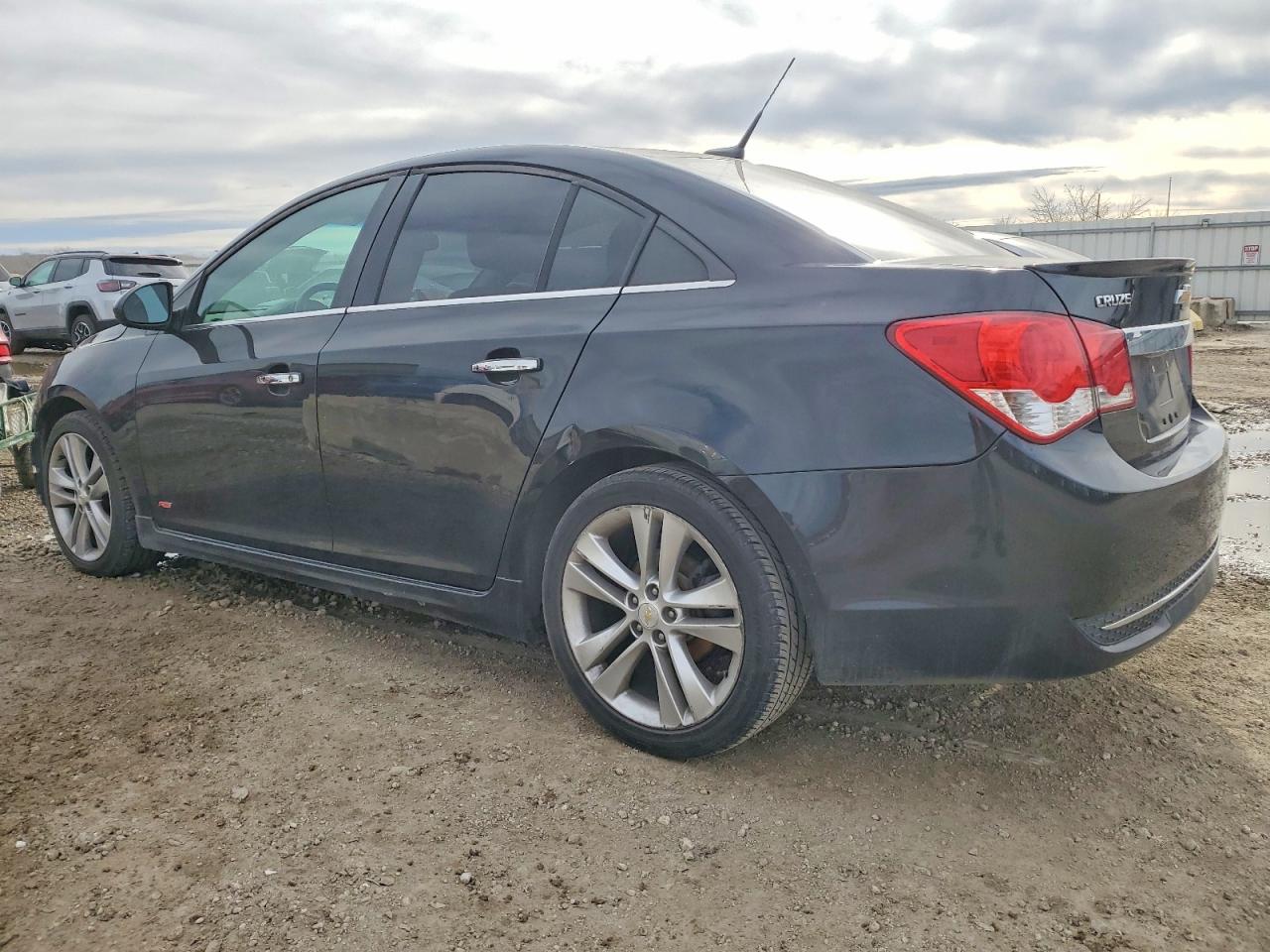 2011 CHEVROLET CRUZE