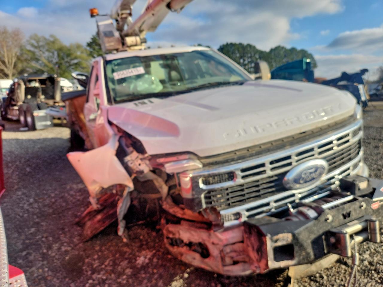 2024 FORD F550