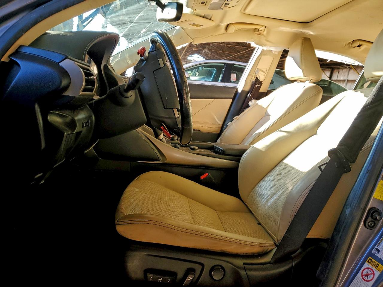 2016 LEXUS IS