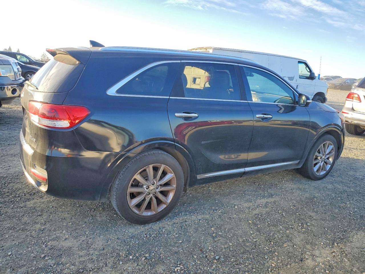 2016 KIA SORENTO