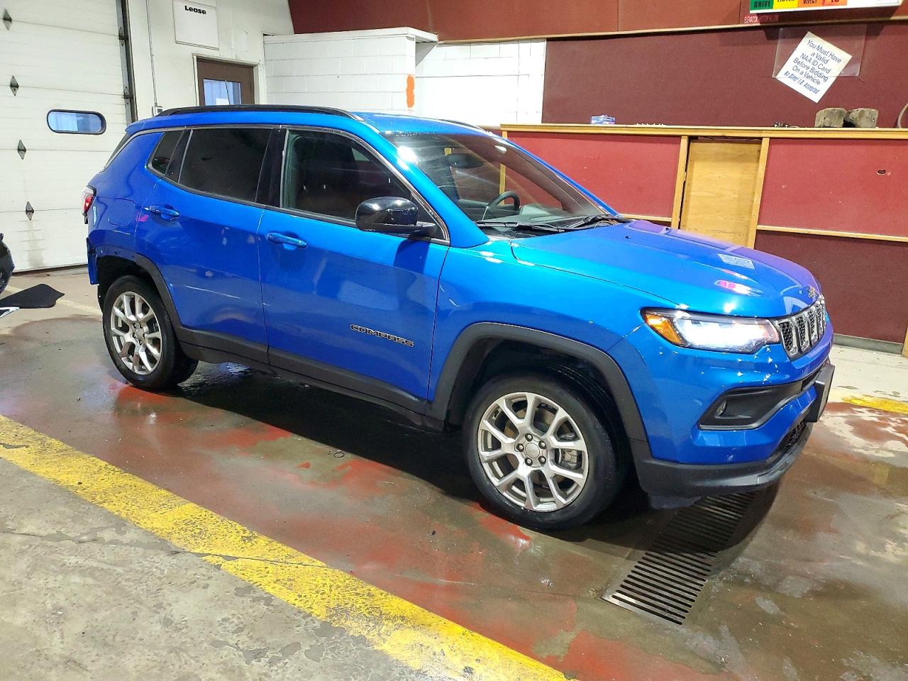 2023 JEEP COMPASS