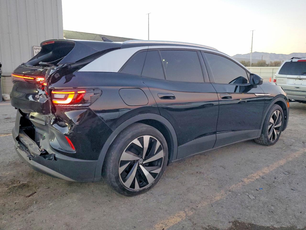 2021 VOLKSWAGEN ID.4 PRO S
