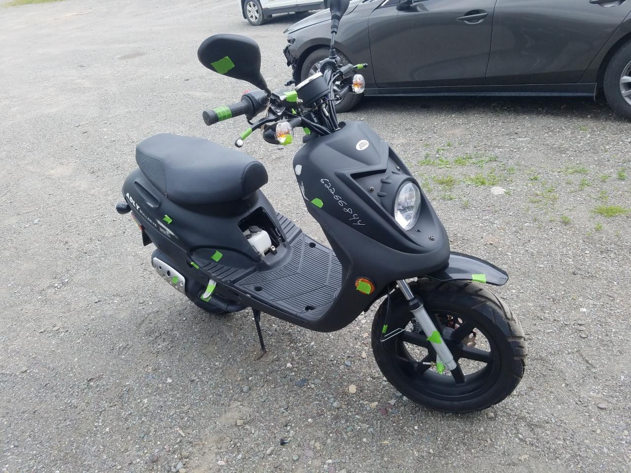 2022 ADLY SCOOTER