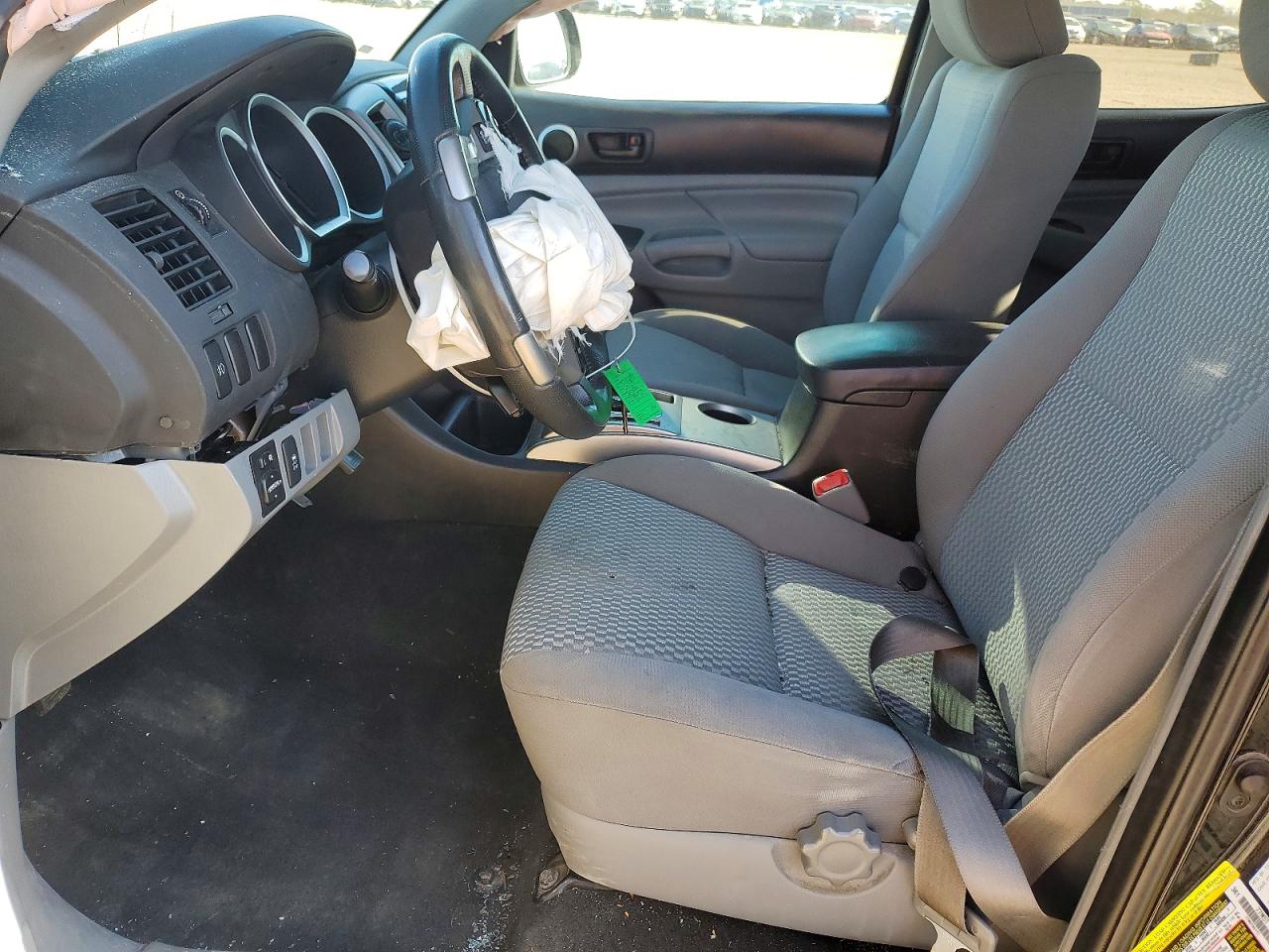 2014 TOYOTA TACOMA