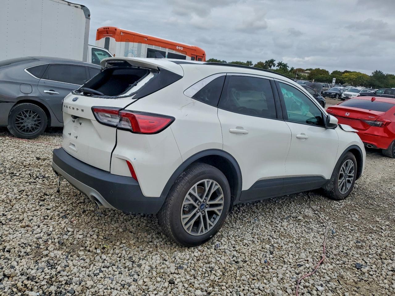 2022 FORD ESCAPE