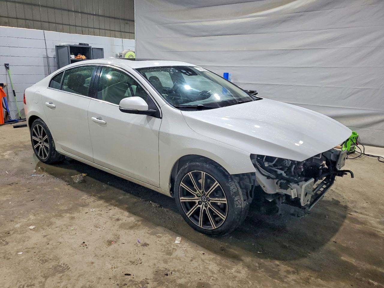 2018 VOLVO S60