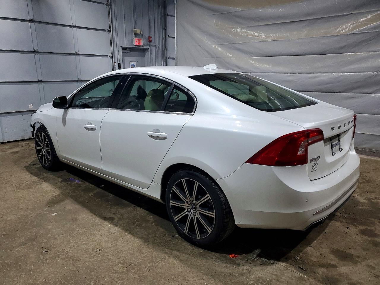 2018 VOLVO S60