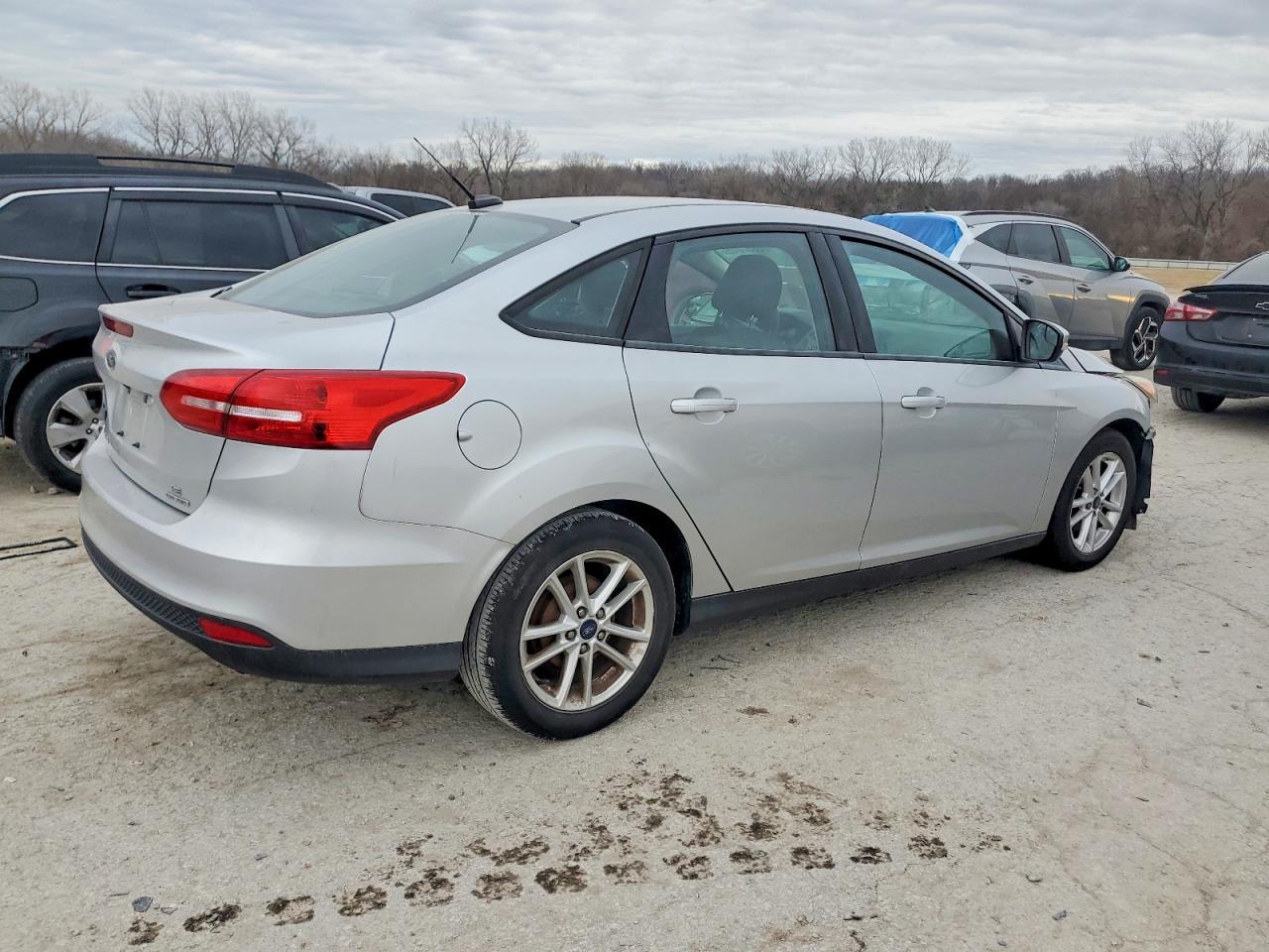 2016 FORD FOCUS