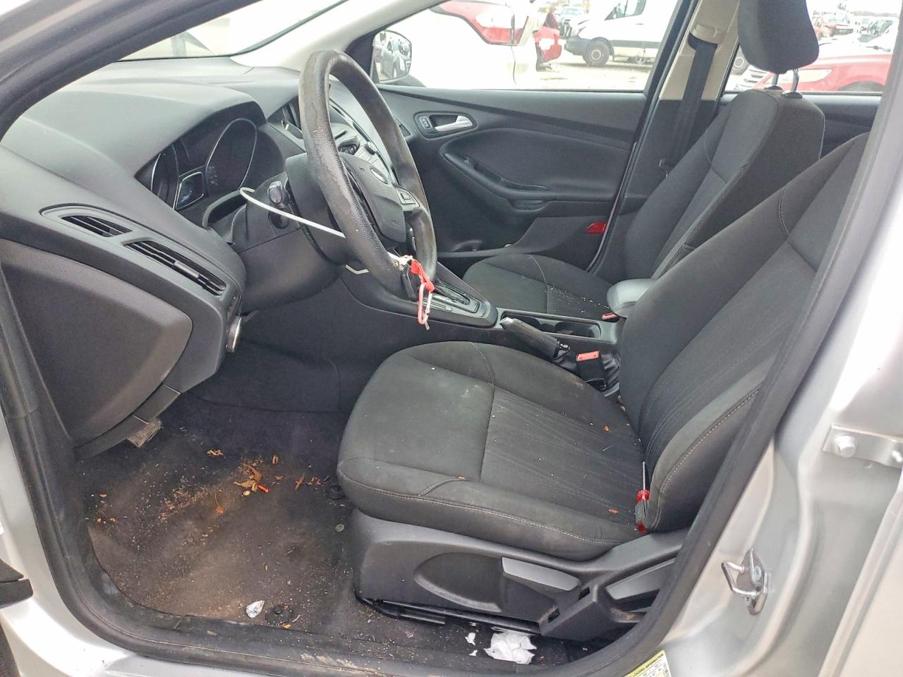 2016 FORD FOCUS