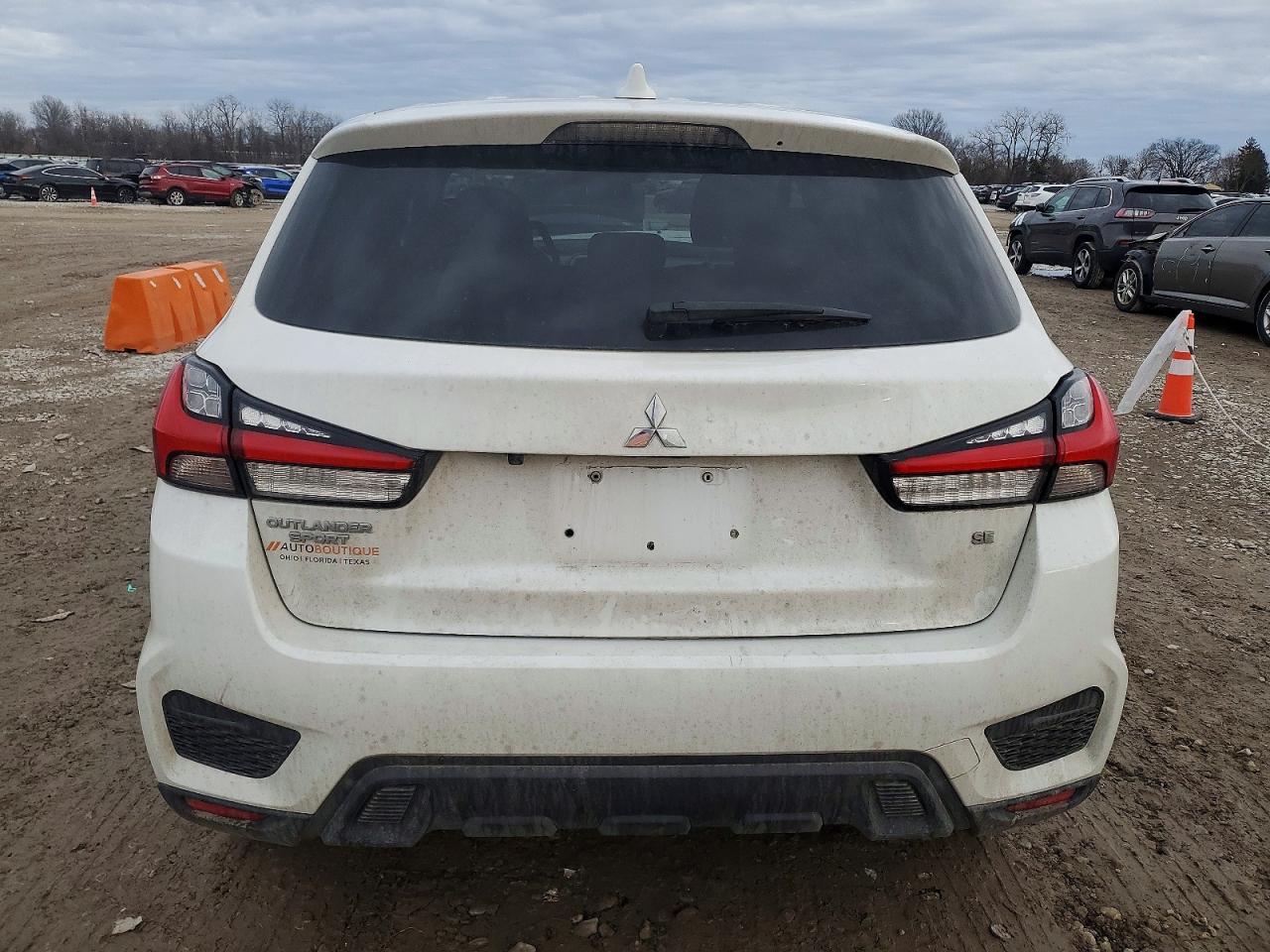 2020 MITSUBISHI OUTLANDER