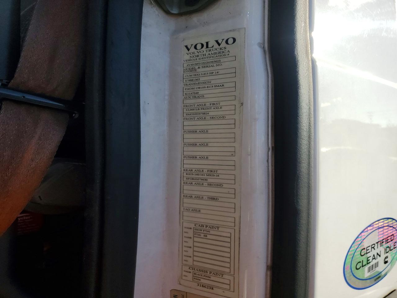 2016 VOLVO VN