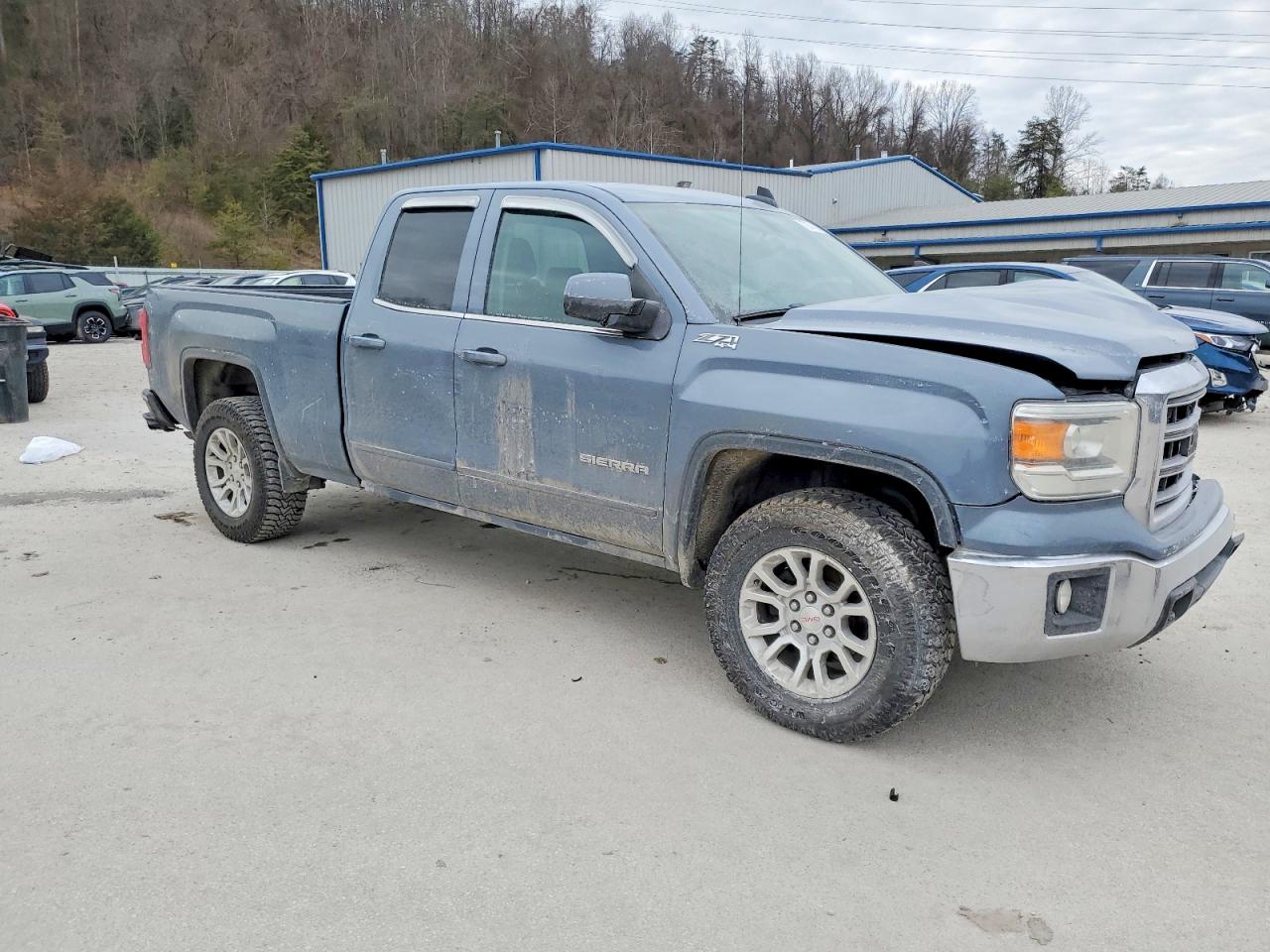 2015 GMC SIERRA