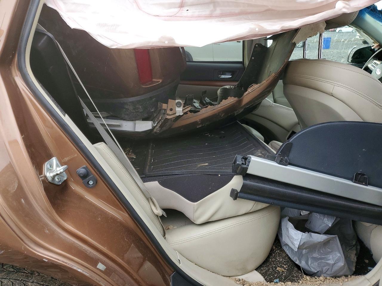 2013 SUBARU OUTBACK
