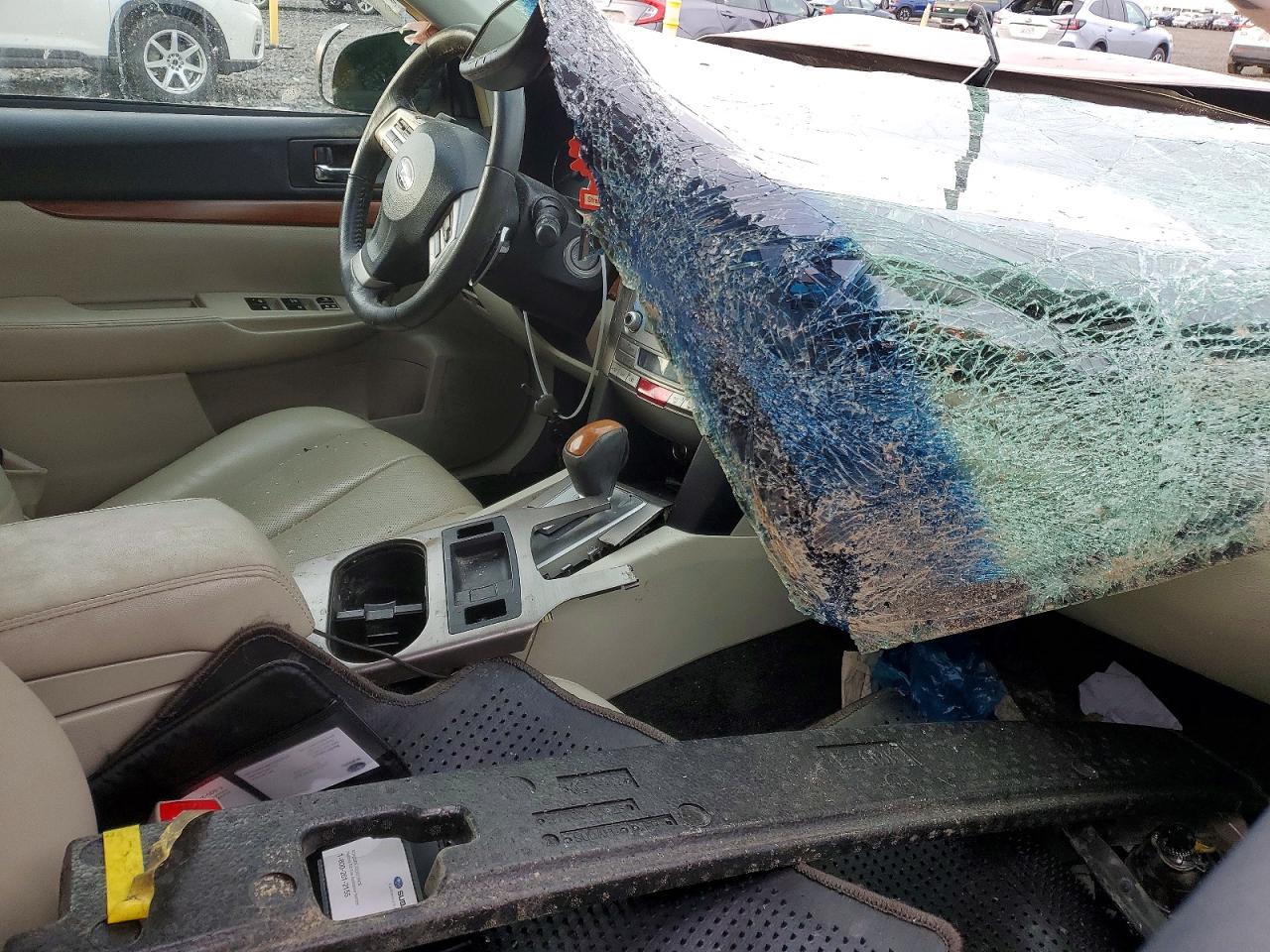 2013 SUBARU OUTBACK