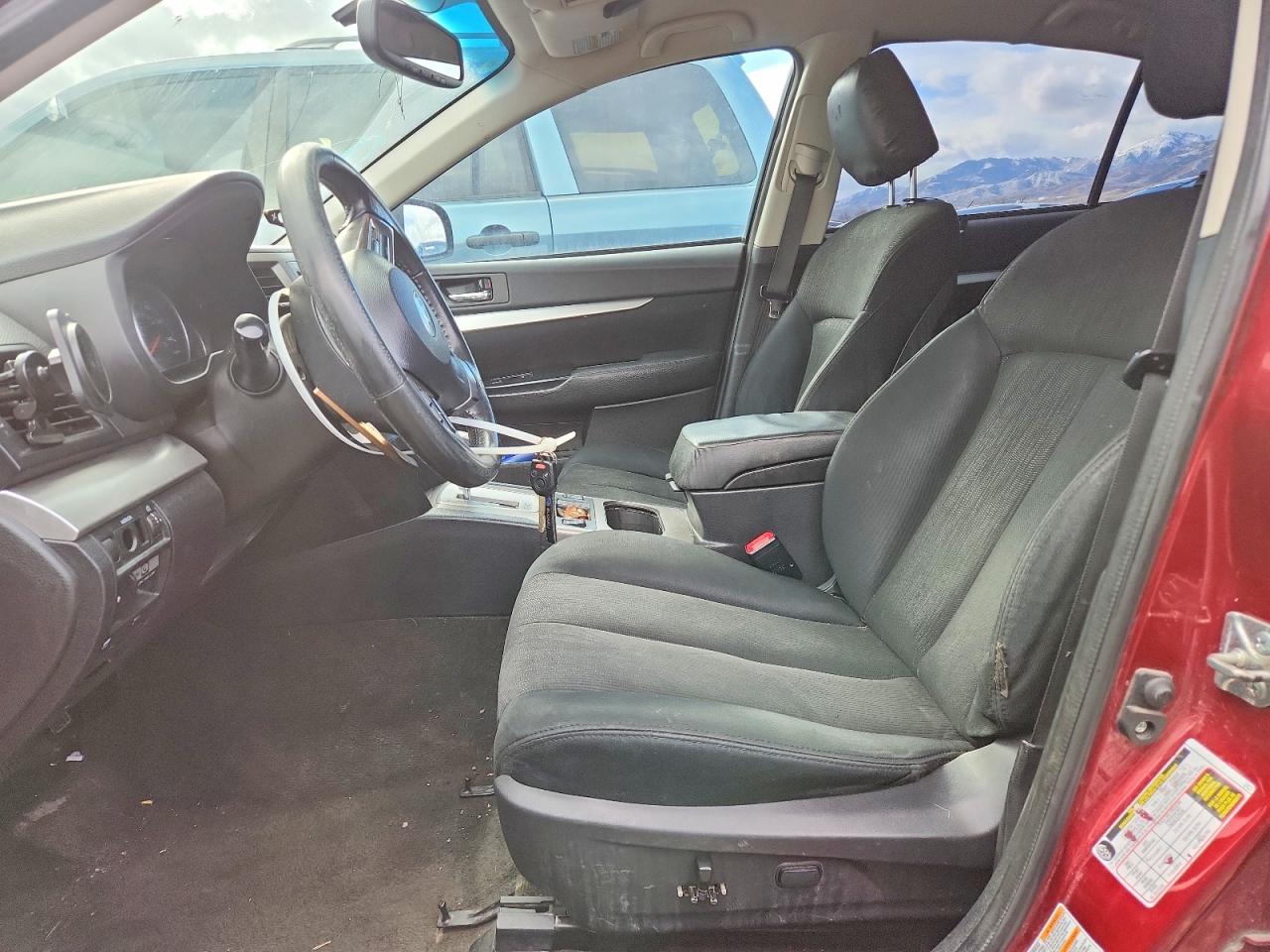 2013 SUBARU LEGACY