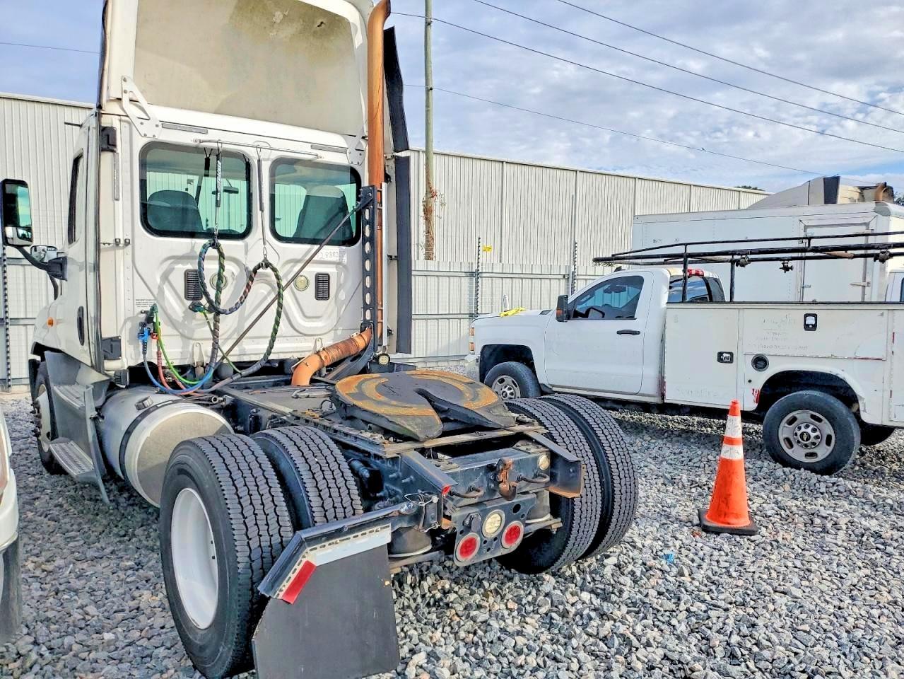 2016 FREIGHTLINER ALL OTHER