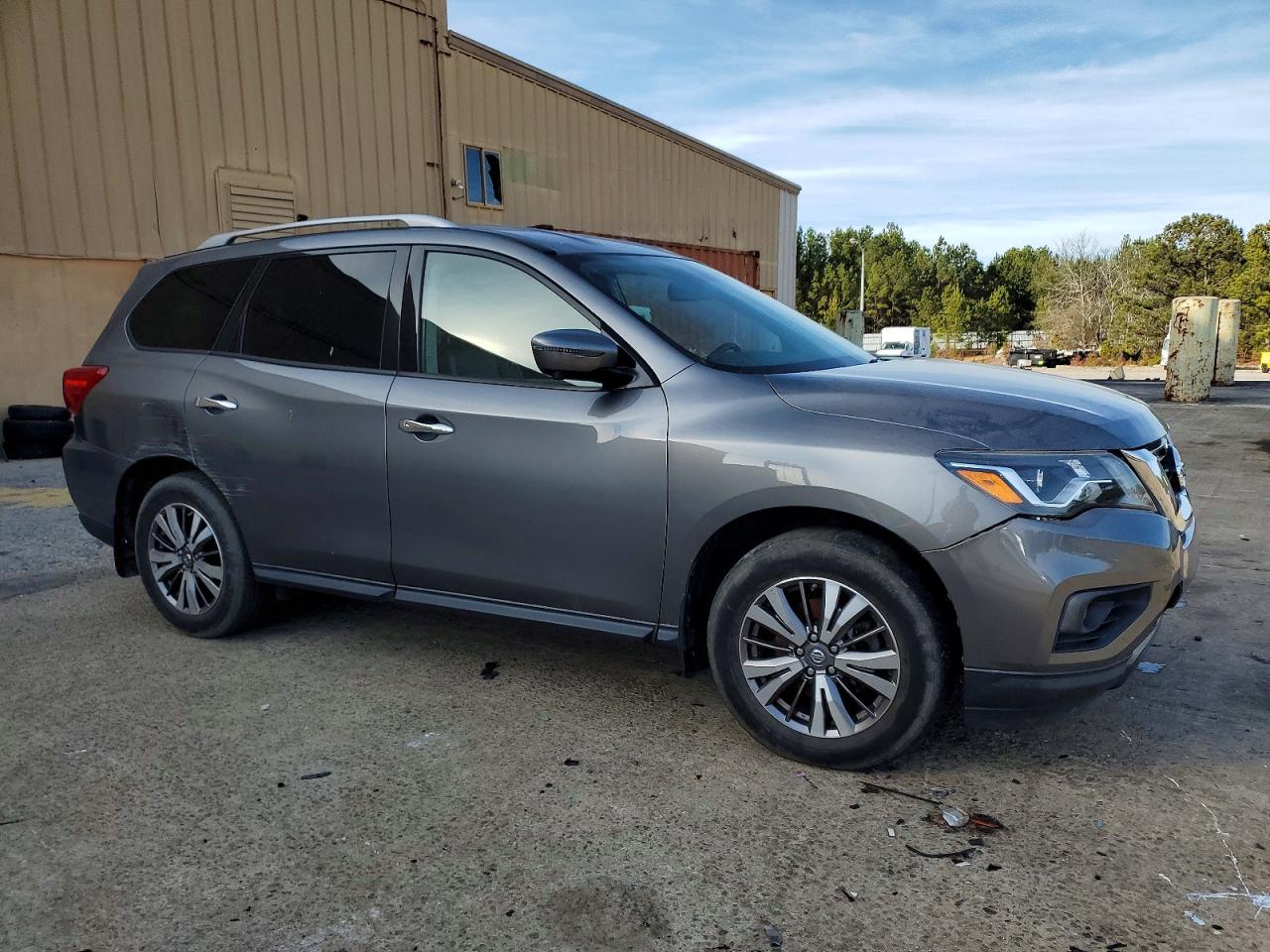 2019 NISSAN PATHFINDER