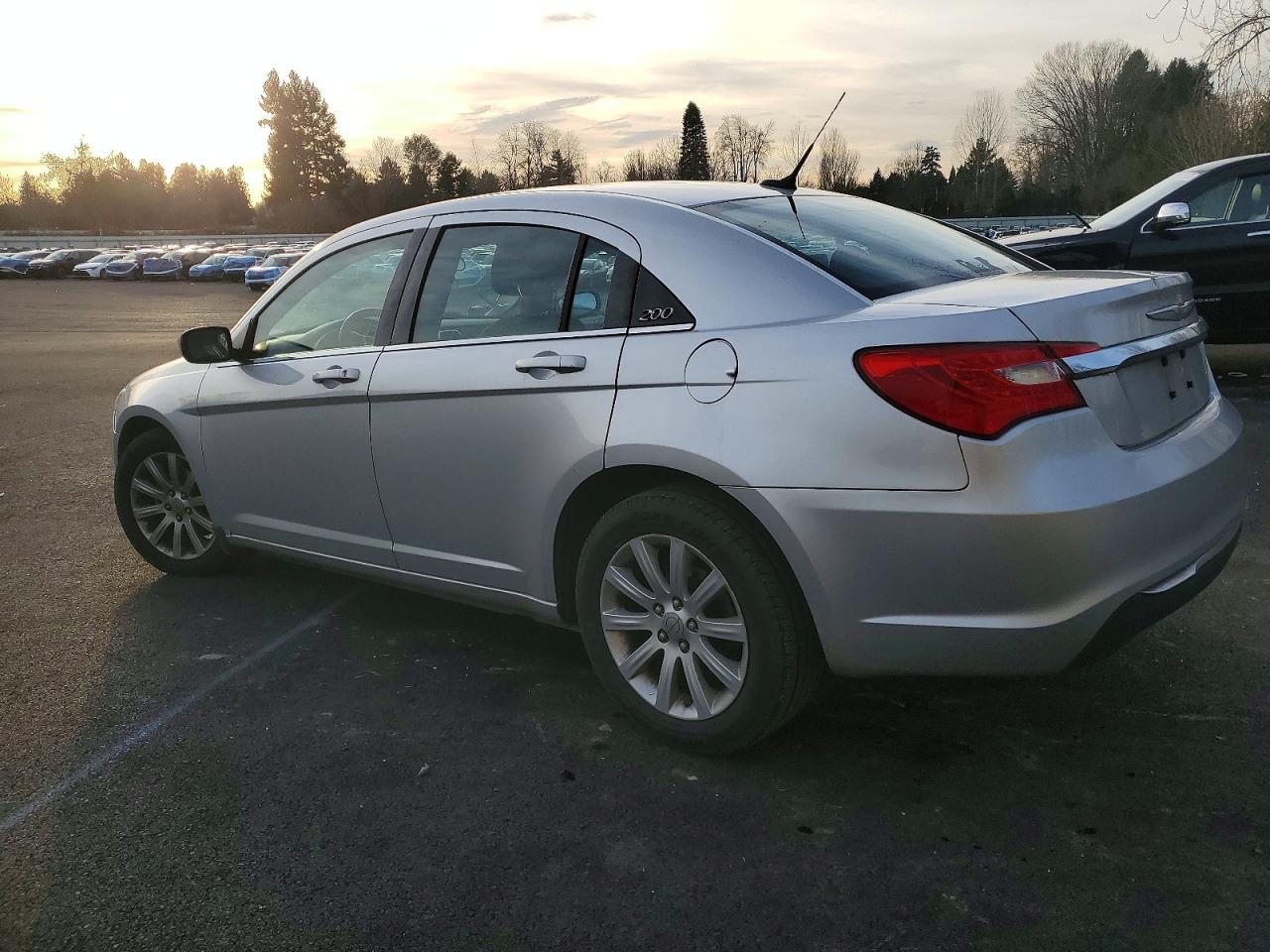 2011 CHRYSLER 200