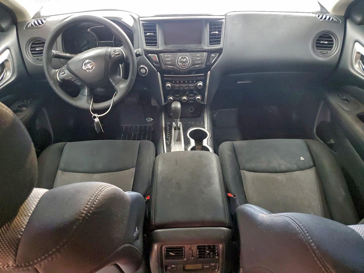 2017 NISSAN PATHFINDER